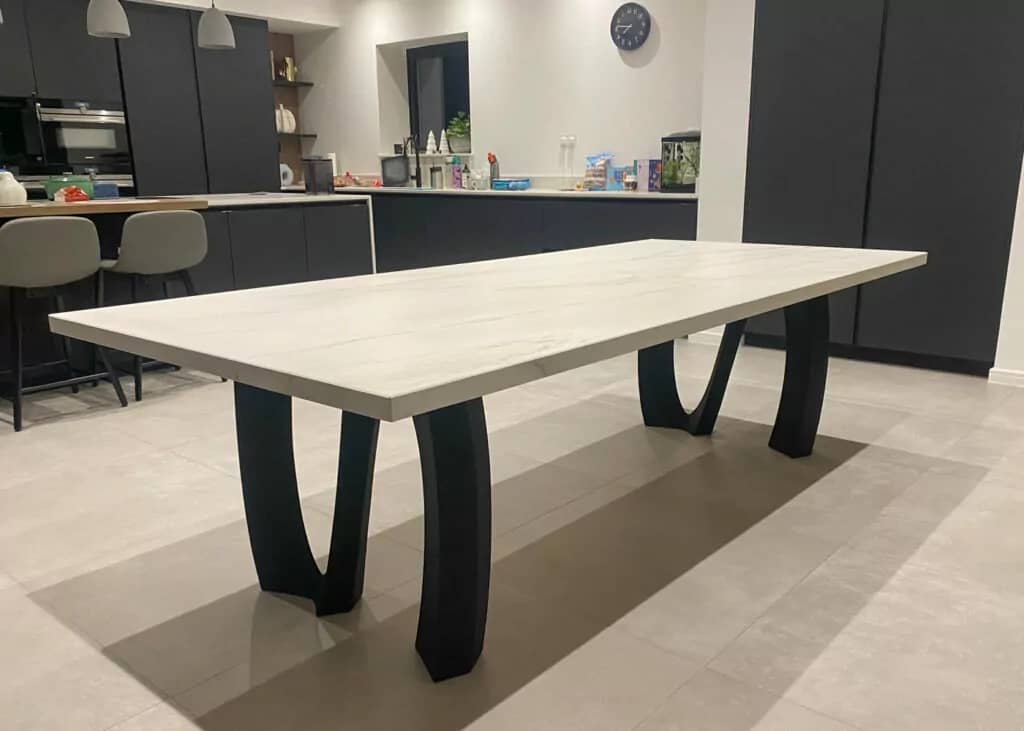 Стол африка со столешницей из Cappuccino